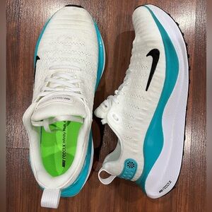 Nike InfinityRun4 running shoes, white w/blue accents, women’s size 9.5